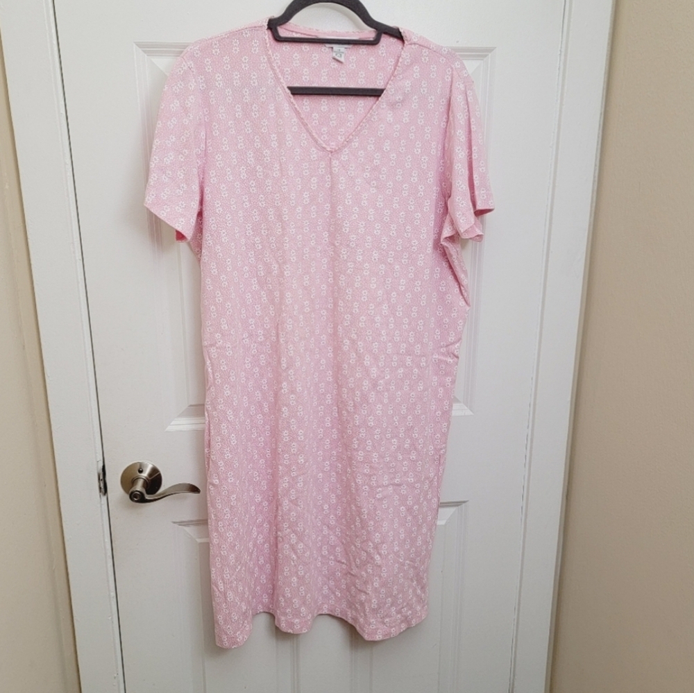 CHARTER CLUB Plus size The Everyday Cotton daisy Printed Sleep Shirt sleepwear - Picture 2 of 7